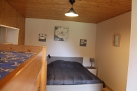G&icirc;te 1 du Fays - Chambre 4 personnes - 1 Lit double 140 et 2 lits superpos&eacute;s de 90